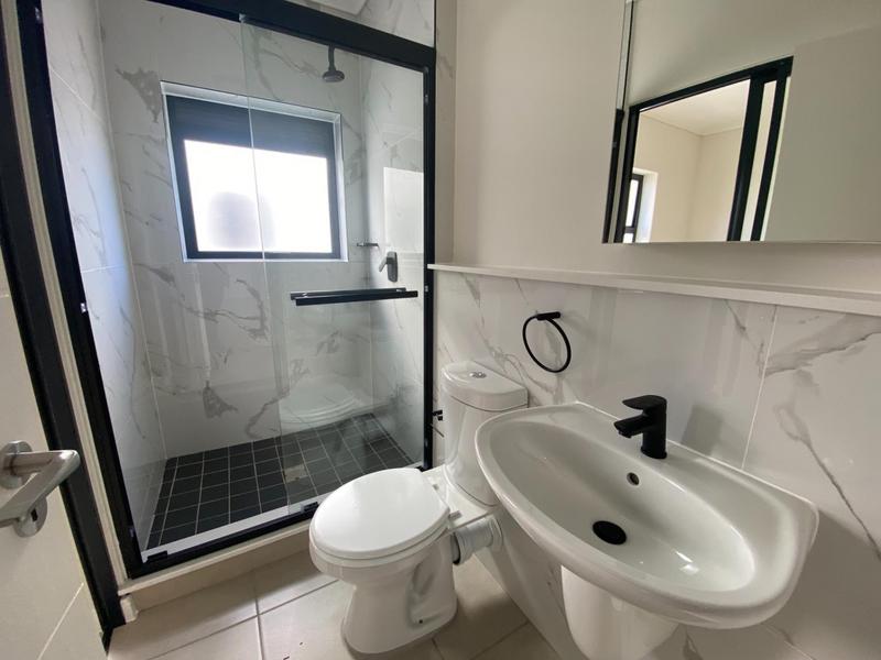 To Let 2 Bedroom Property for Rent in Richwood Western Cape